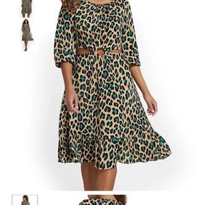 NY&CO leopard print midi dress